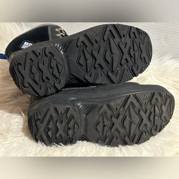 Columbia Boys Sz US 6 Black Omni Heat BY1290-010 Hiking Boots Unisex Clean ! - Picture 8 of 8